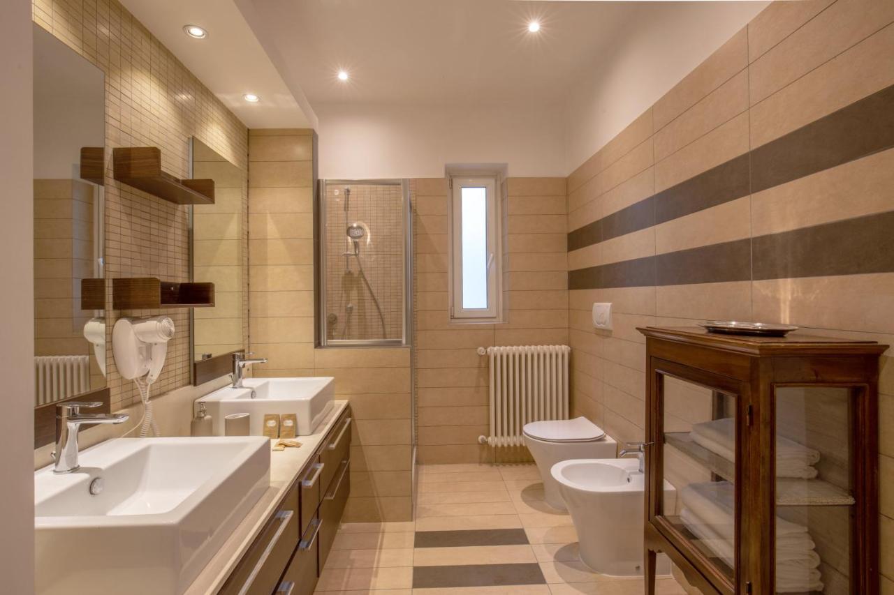 Room 94 Luxury Roma Eksteriør bilde